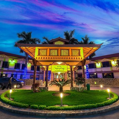 Hotel Nirvana Bhairāhawā Екстериор снимка