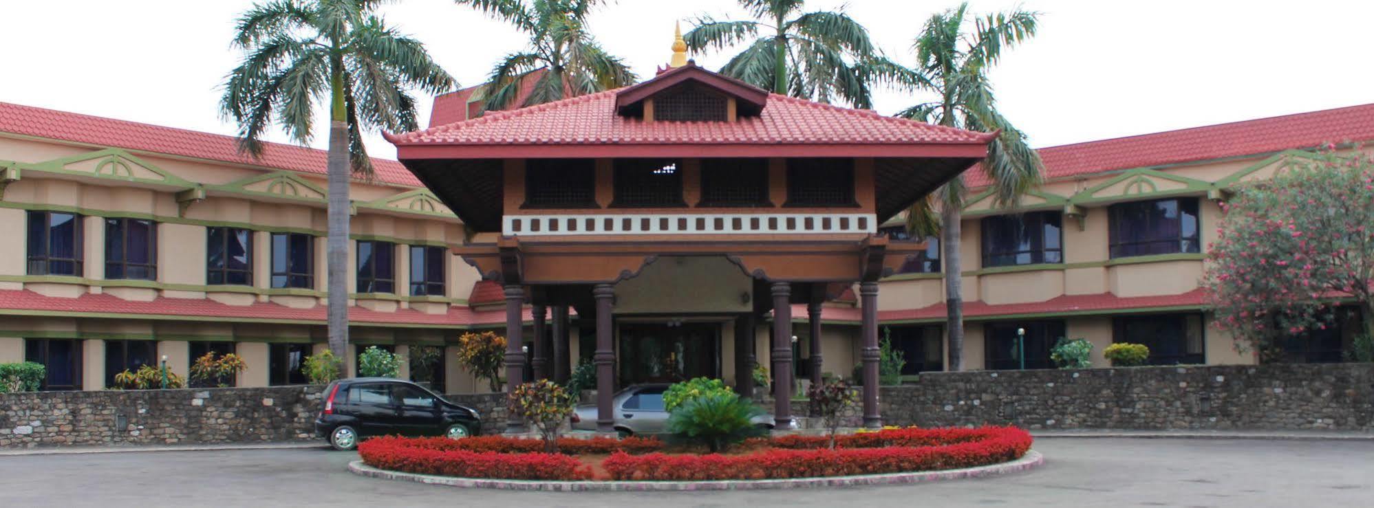 Hotel Nirvana Bhairāhawā Екстериор снимка
